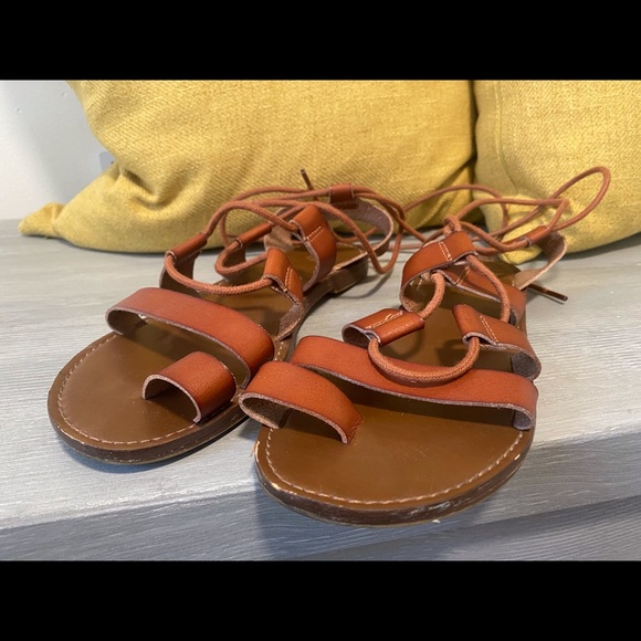 Target sandals - Picture 2 of 10